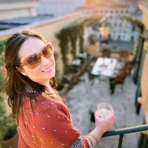 Meet your Posher, Janet